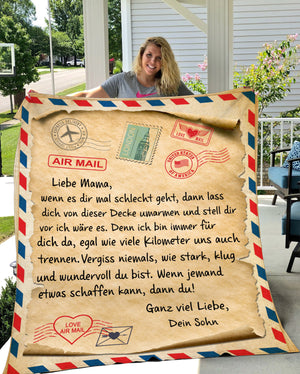 Liebe Mama: Herzliche Kuscheldecke vom Sohn – Liebe in Fleece